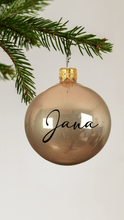 Lade das Bild in den Galerie-Viewer, Weihnachtskugel Beige Personalisiert
