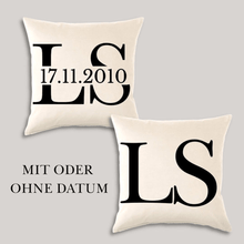Lade das Bild in den Galerie-Viewer, Kissenbezug Initials
